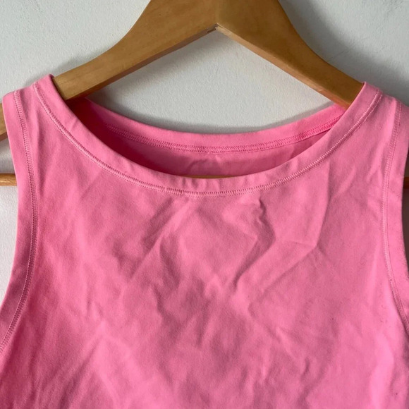 Victoria's Secret VSX  Crop Muscle Tank Pink Size Medium - Picture 2 of 4